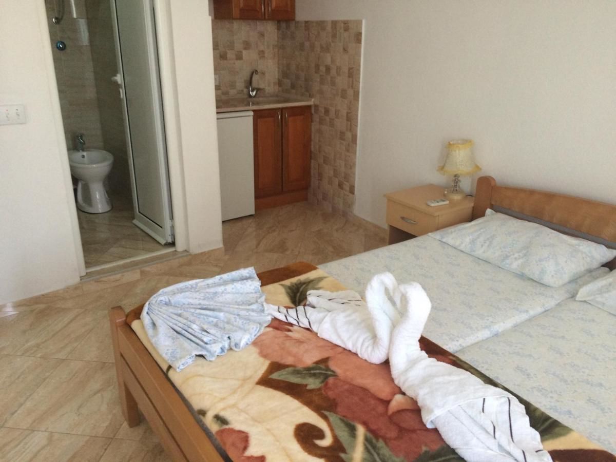 Апартаменты Sand and Sea Apartments Улцинь-14