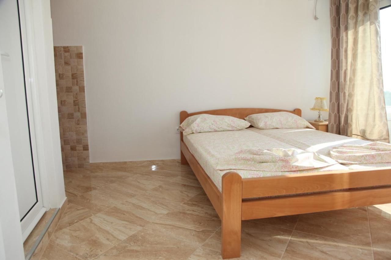 Апартаменты Sand and Sea Apartments Улцинь-16