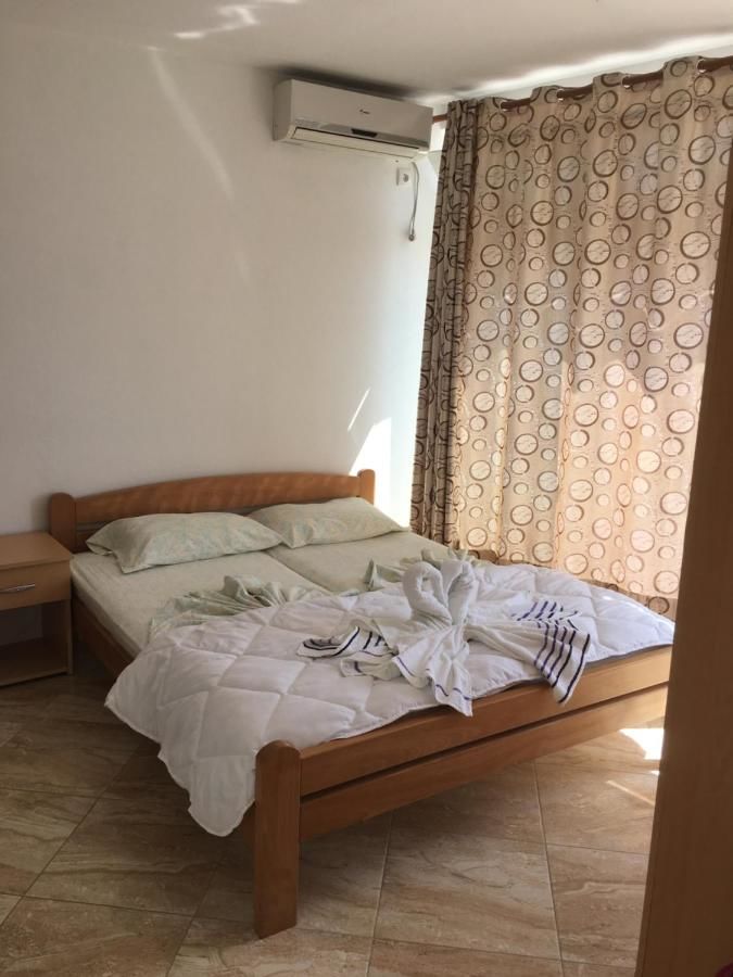 Апартаменты Sand and Sea Apartments Улцинь-10