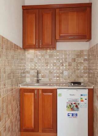 Апартаменты Sand and Sea Apartments Улцинь Стандартный номер-студио-5